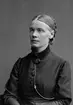 Porträtt från fotograf Maria Teschs ateljé.
Porträttbild från Maria Teschs ateljé.

Foto: Maria Tesch.

Fotograferad i Maria Teschs ateljé som fanns i Linköping åren 1873 - 1936.

Digitaliserad efter original glasnegativ som förvaras på Stiftsbiblioteket /Linköpings stadsbibliotek.