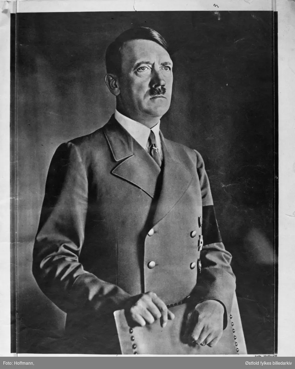 Portrett av Adolf Hitler, tysk kansler 1933-45, nazistisk politiker og diktator.