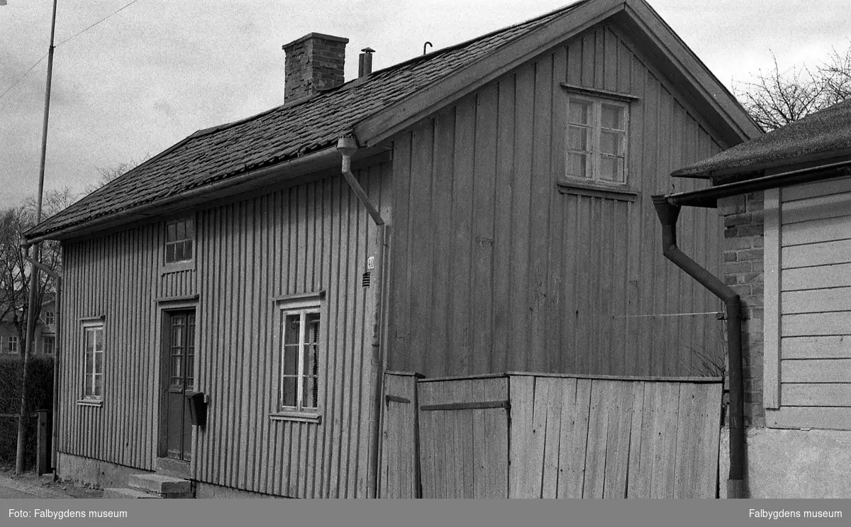 Byggnadsinventering 1972. Plåtslagaren 20. Bostadshus vid Repslagaregatan.