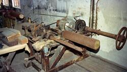 Interiørbilde fra gamle fabrikklokalene etter Klevfos Cellul