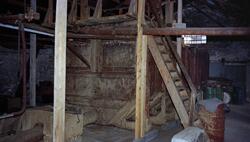 Interiørbilde fra gamle fabrikklokalene etter Klevfos Cellul