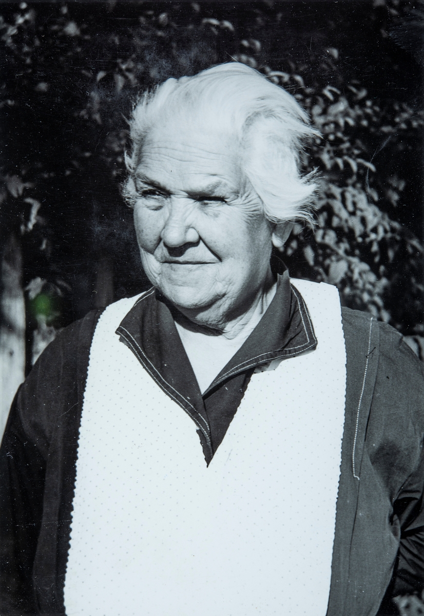 Portrett Mariane Lindevall fra Ottestad, (1879-1966). Hun bodde på Nordre Gulkunrud.