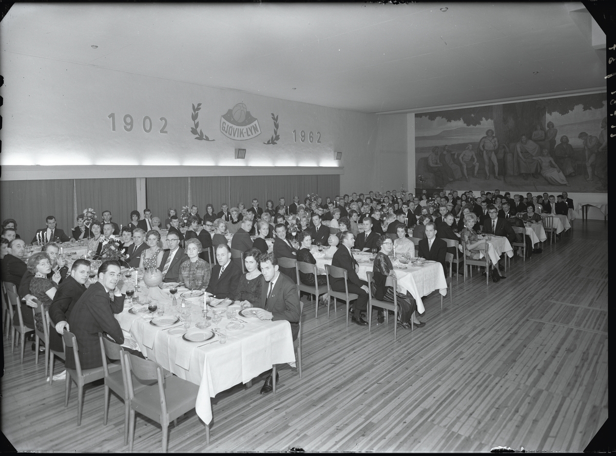 Gjøvik/lyns 60-årsjubileum i Kongress-salen 1962