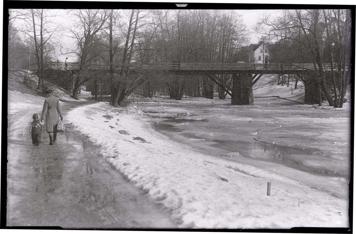 Skarpskyttebron, Västerås.