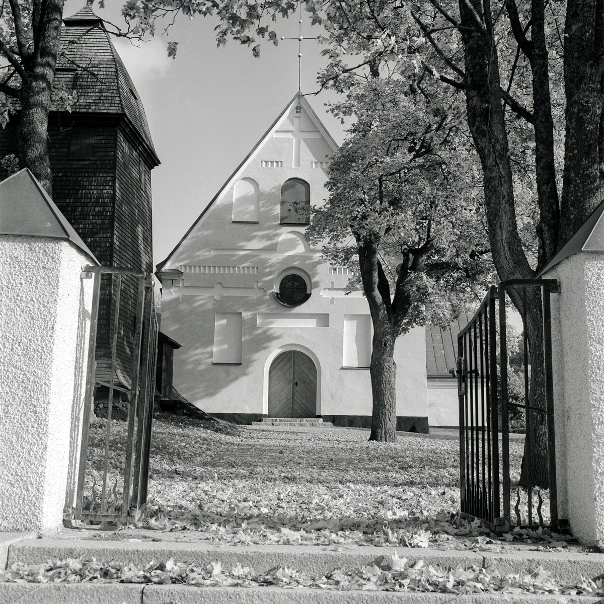 Badelunda kyrka