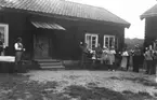 Teaterföreställning på Vallby friluftsmuseum, Västerås.