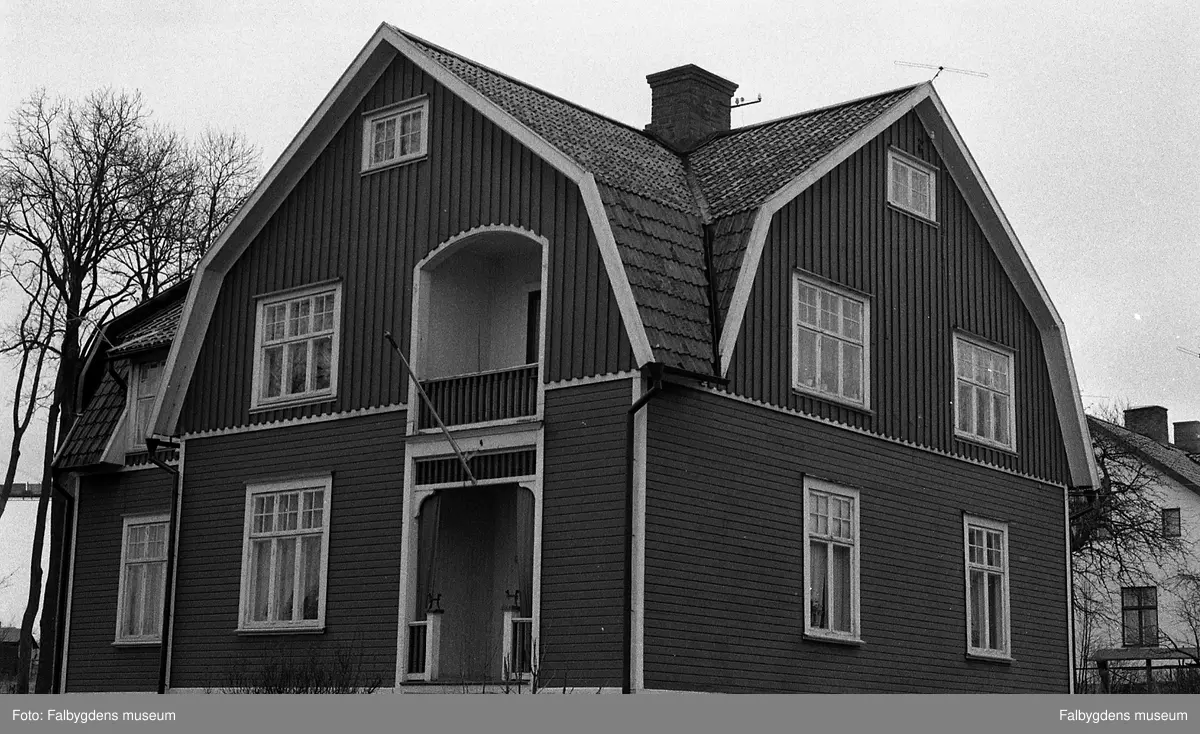 Byggnadsinventering 1972. Vagnmakaren stä 166. Bostadshus.