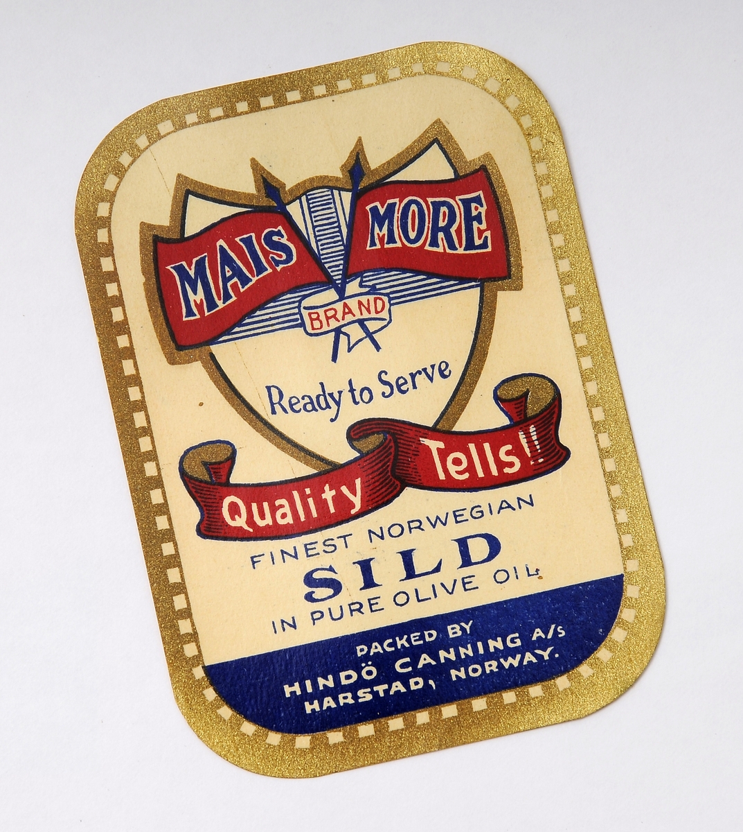 Hermetikketikett, åtte stykker etiketter eller iddiser tilknyttet hermetikkindustrien og produkter som sild, brisling og sardiner. Fire av etikettene er produsert for Eire - med merkenavn Tastea og  Lustre. Ett er laget for det amerikanske markedet - Blue Peter. Embalasjeetikettene ble brukt på ulike hermetikkproduketer og hadde et stort mangfold. Iddiser er i dag samle/bytteobjekter.