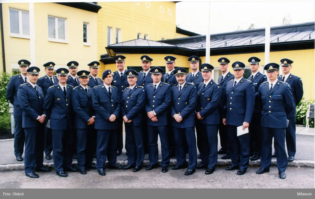 Gruppbild framför Swedec.