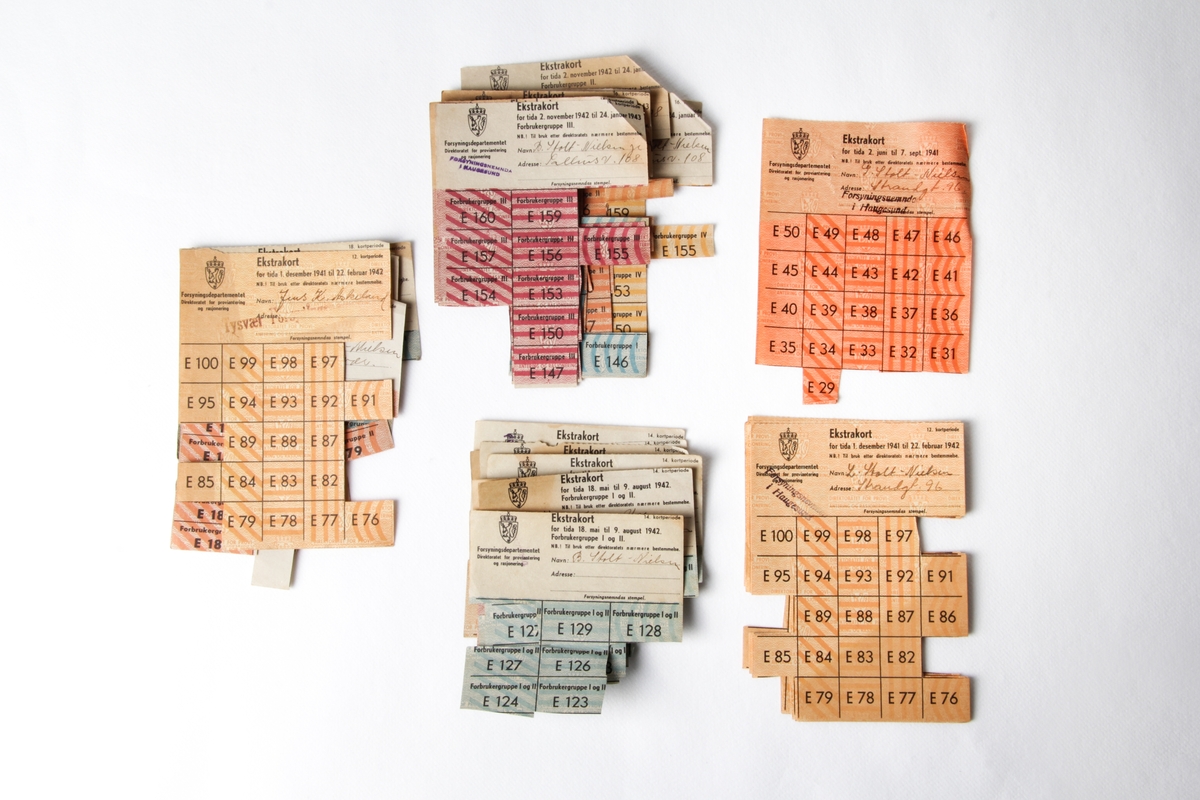 27 ekstrakort fra 1941 til 1943.