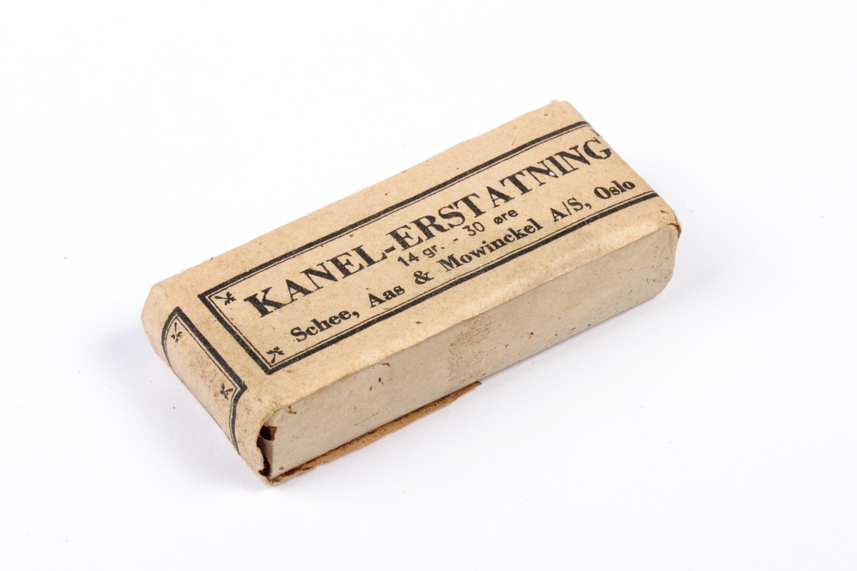 Uåpnet eske med kanelerstatning.