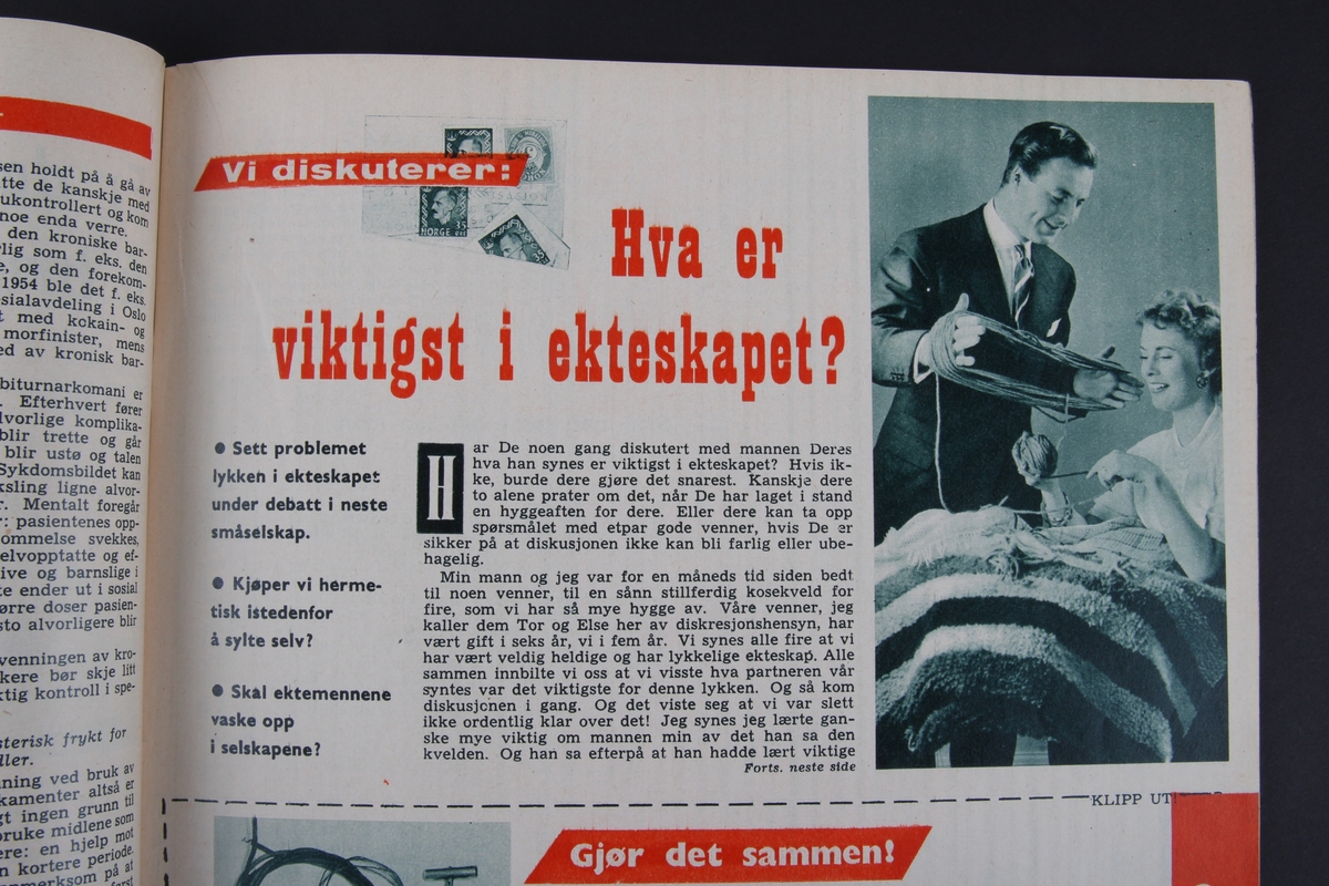 Magasin med rektangulær form som inneholder diverse artikler, tegneserier og reklame.