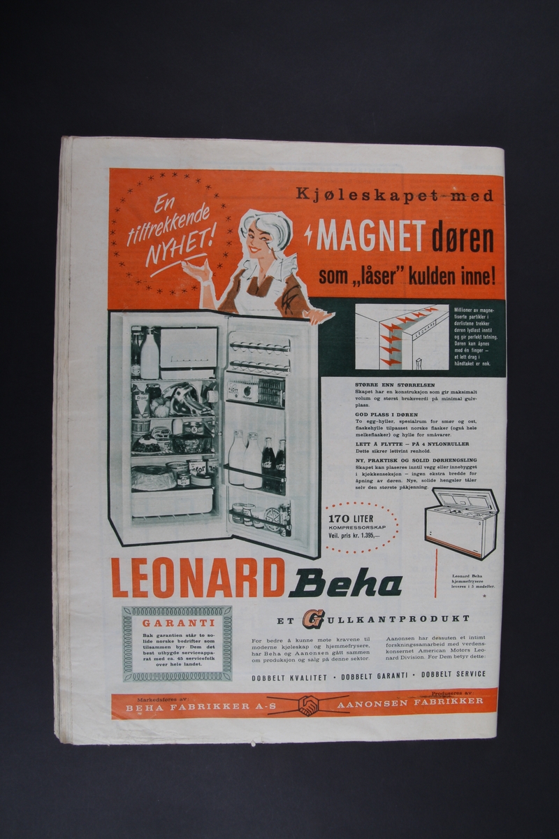 Magasin med rektangulær form som inneholder diverse artikler, oppskrifter og reklame.