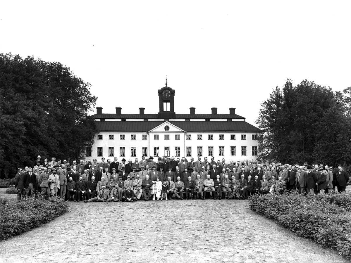 Sturefors slott Lantmannaförbundet. Exteriör.