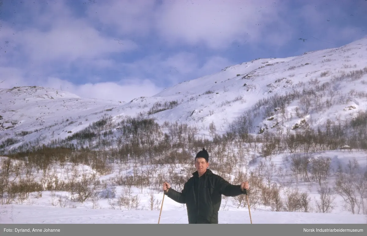 Johan Vågen på skitur på Galar