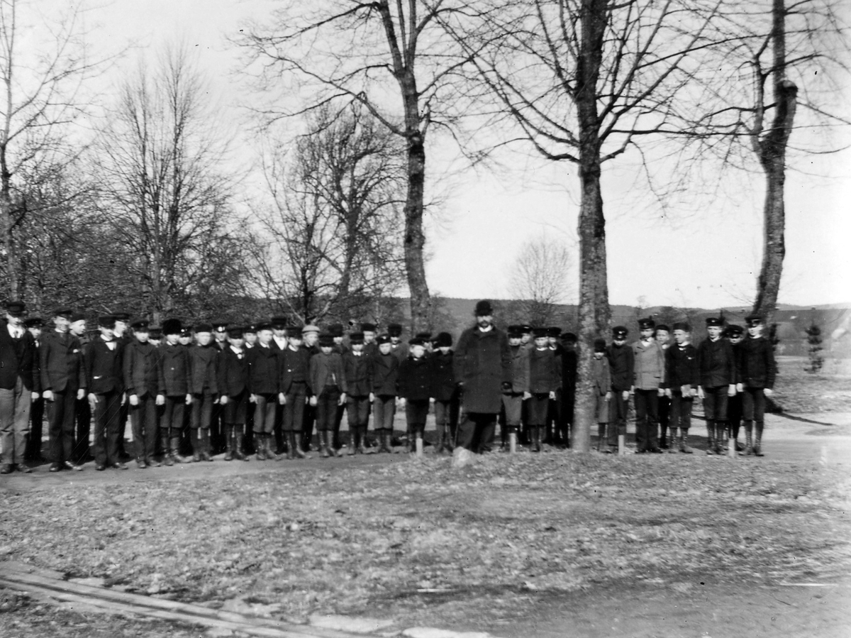 "Idrottslov"  på 1890-talet.