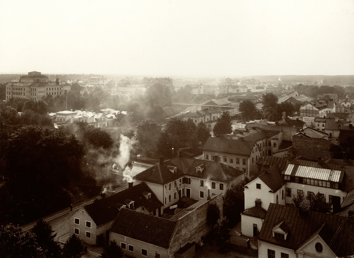 Sydöstra delen av Växjö Centrum samt Söder i Växjö, sett från kyrktornet, 1910-talet.