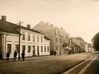 Kv. Nordstjärnan och Kronobergsgatan söderut från Nygatan. Växjö, ca. 1915.