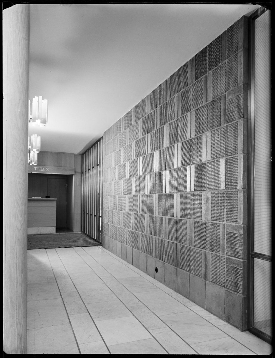 KAKELVÄGGAR I HOTELL CONTINENTAL