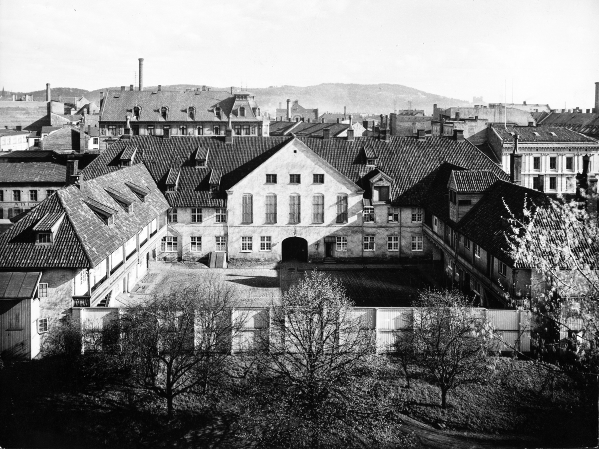 Tukthuset i Storgata.
