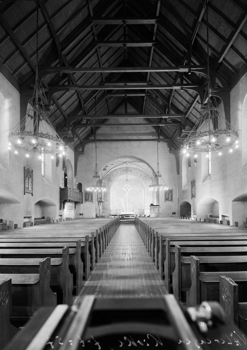 Kirkeskipet på Vålerenga kirke, i Oslo