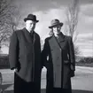 Ruben Wagnsson till vänster, Eije Mossberg till höger. Kommunindelning vårvinter 1950.