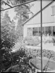 VILLA I DANDERYD
EXT. OCH INT.