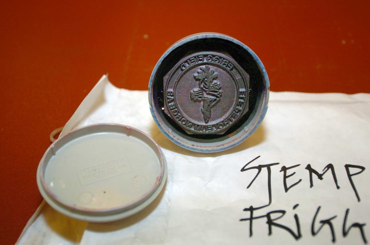 Stempel med Frigg-gudinnen.  