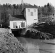 Edeskvarna kraftstation byggdes 1918-1919, vid Edeskvarnaåns mynning i Vättern, strax norr om Vista Kulle.