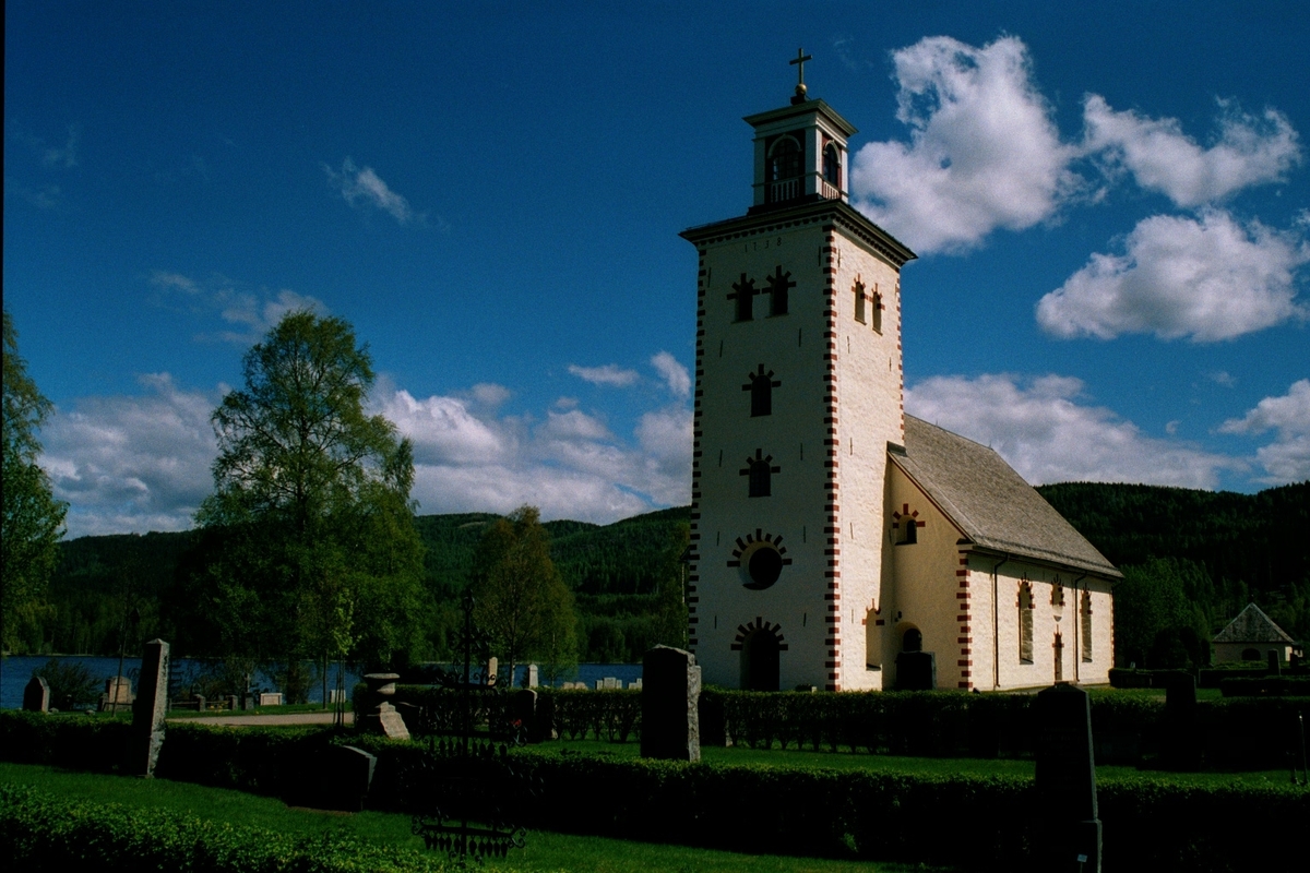 Salkyrka, Kyrka, Plantyp-Enskeppig