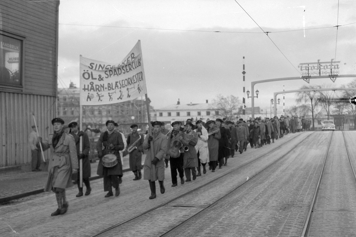 UKA 1953, Gammelkaras dag