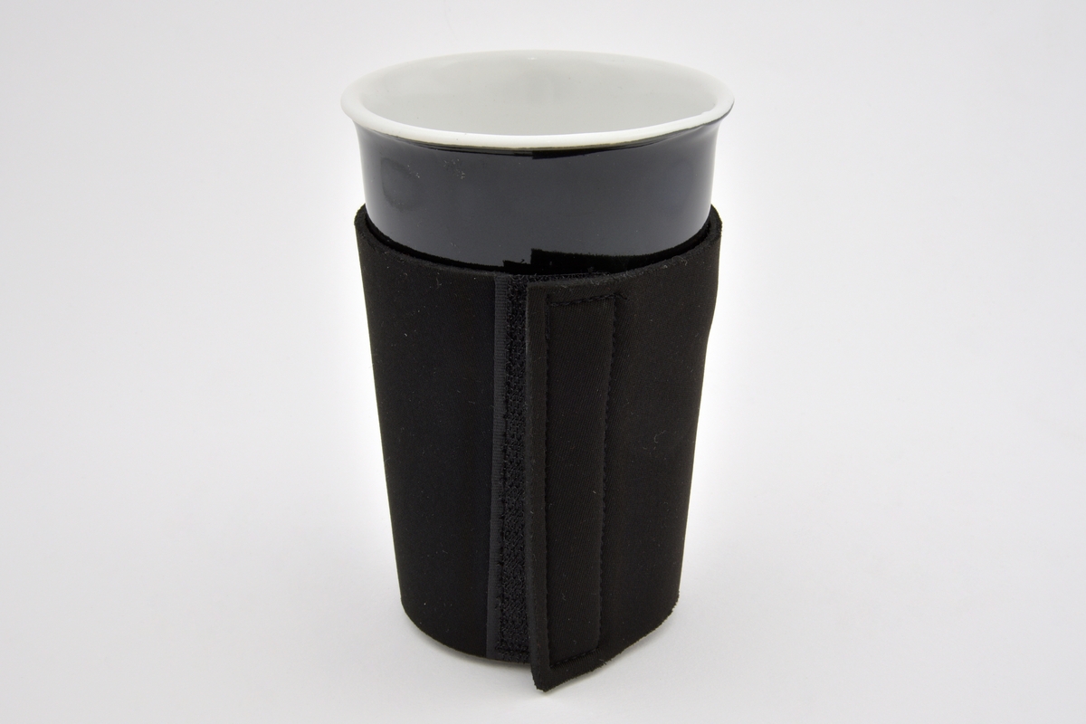 Kaffekopp med holder av neopren.
