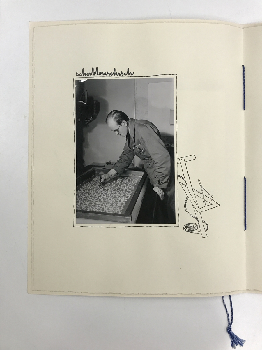 Silfa AB
Plangatan, kv Farkosten

Pärm med fotografier.
Handgjord, handillustrerad med inklistrade fotografier från olika avdelningar och produkter.

Totalt 6 fotografier, 8 sidor + omslag.

Tillverkad 1941, 
signerad (osäkert) u.m-e. -41