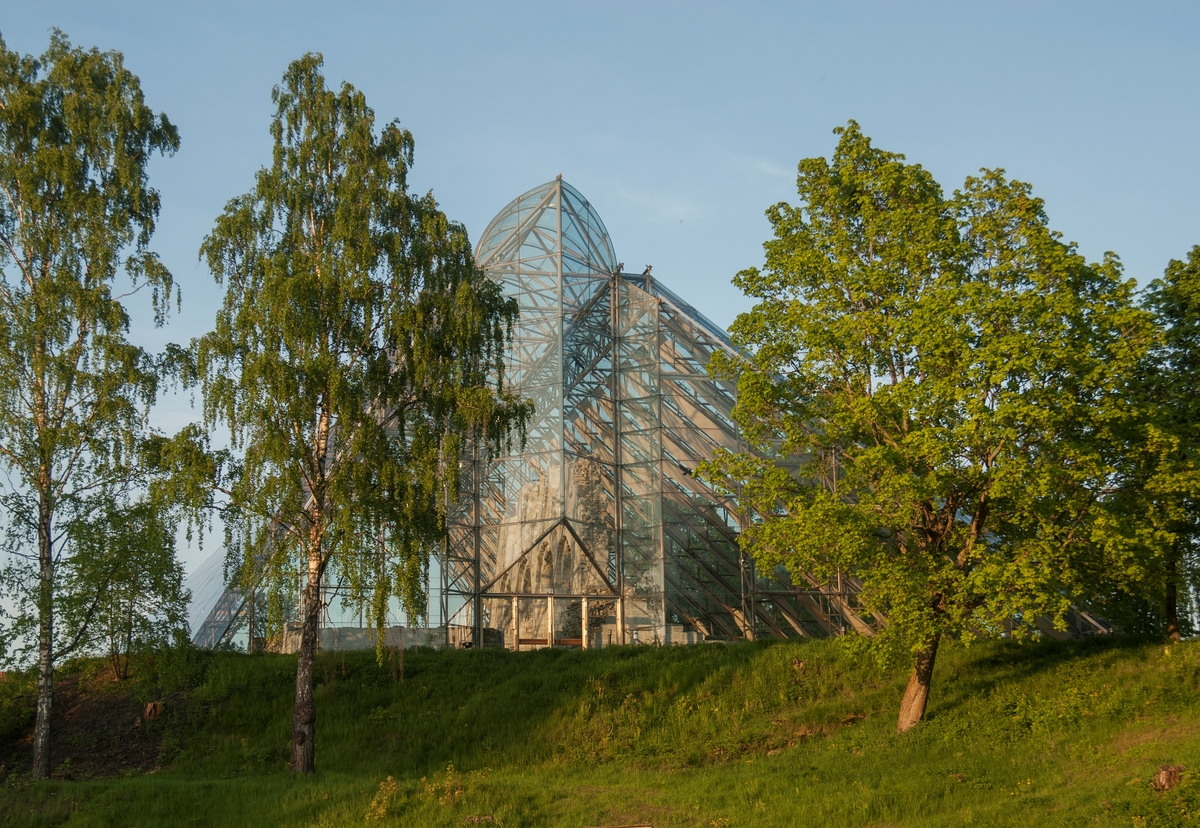 Domkirkeodden, Hamar. Vernebygget, Hamardomen, Domkirkeruinen.