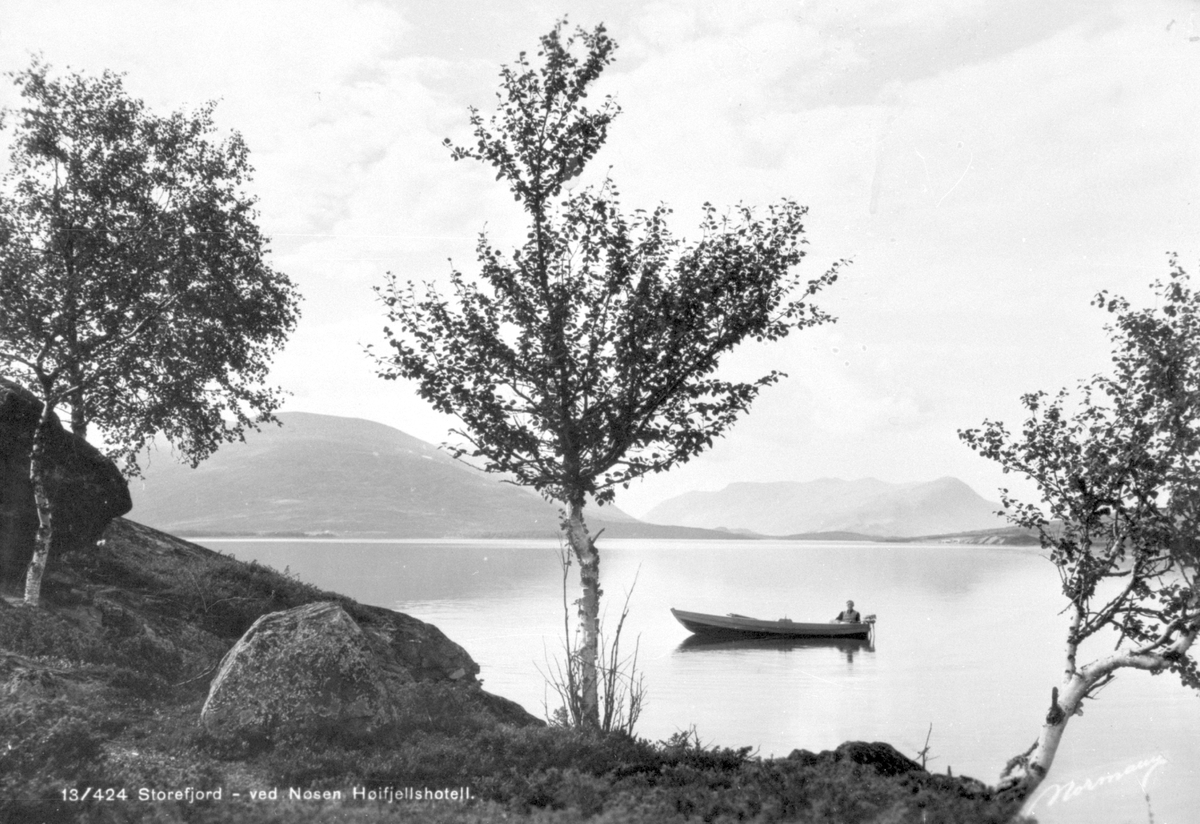 Storefjord ved Nøsen hotell, Vestre Slidre.