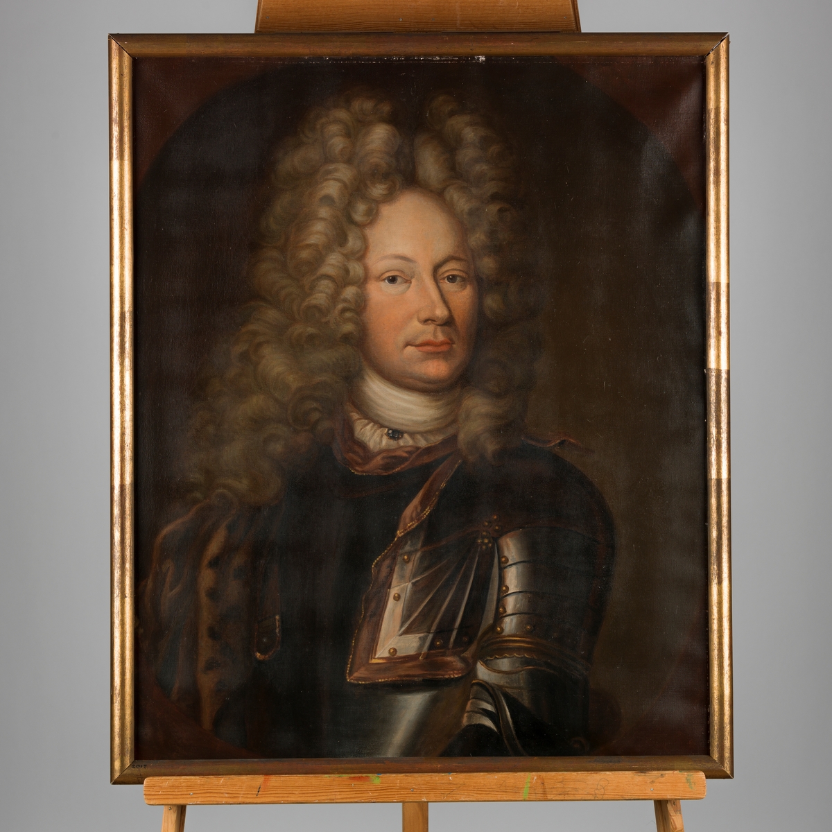 Oljemaleri med portrett av mann i uniform. Avbildet: Niels Werenskiold til Hafslund (1669-1741).