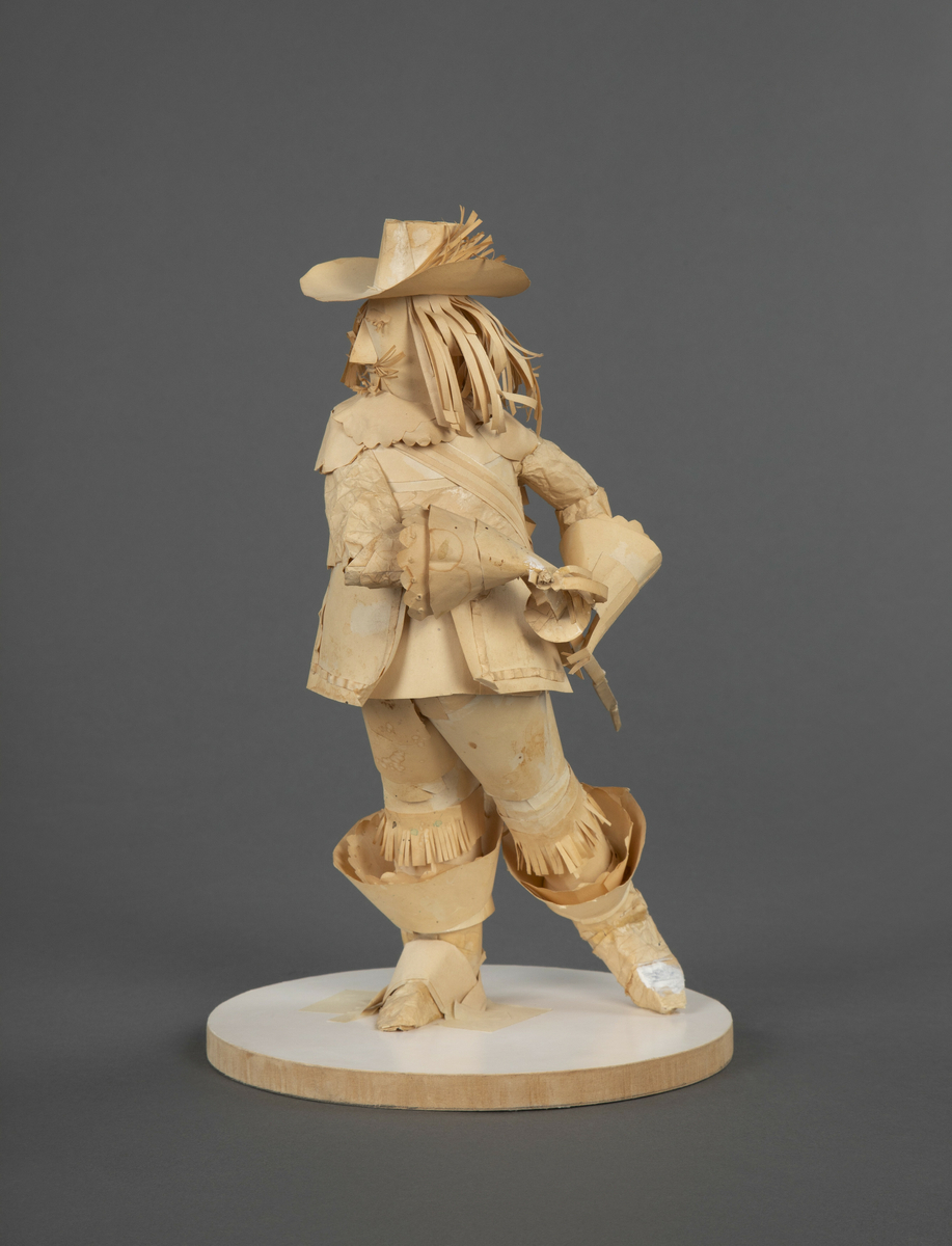 Knekt [Papirskulptur]