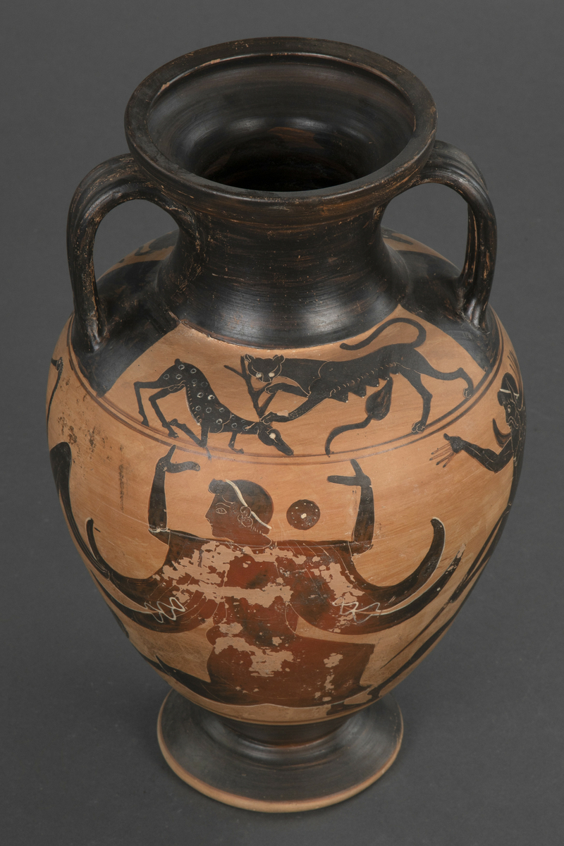 Dekor av Micali-maler. Svartfigur.