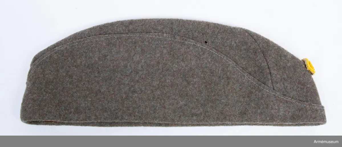 Grupp C I.

Svettrem av läder, märkt 58 (storlek), K.4, 1937, 568.