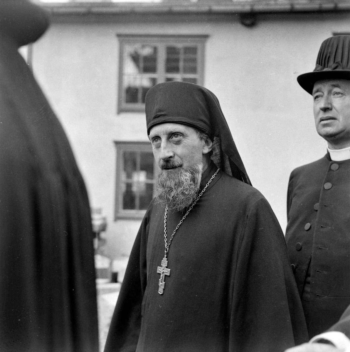 Kirkejubileet 1953. Presteprosesjon og samling på Vestfrontplassen