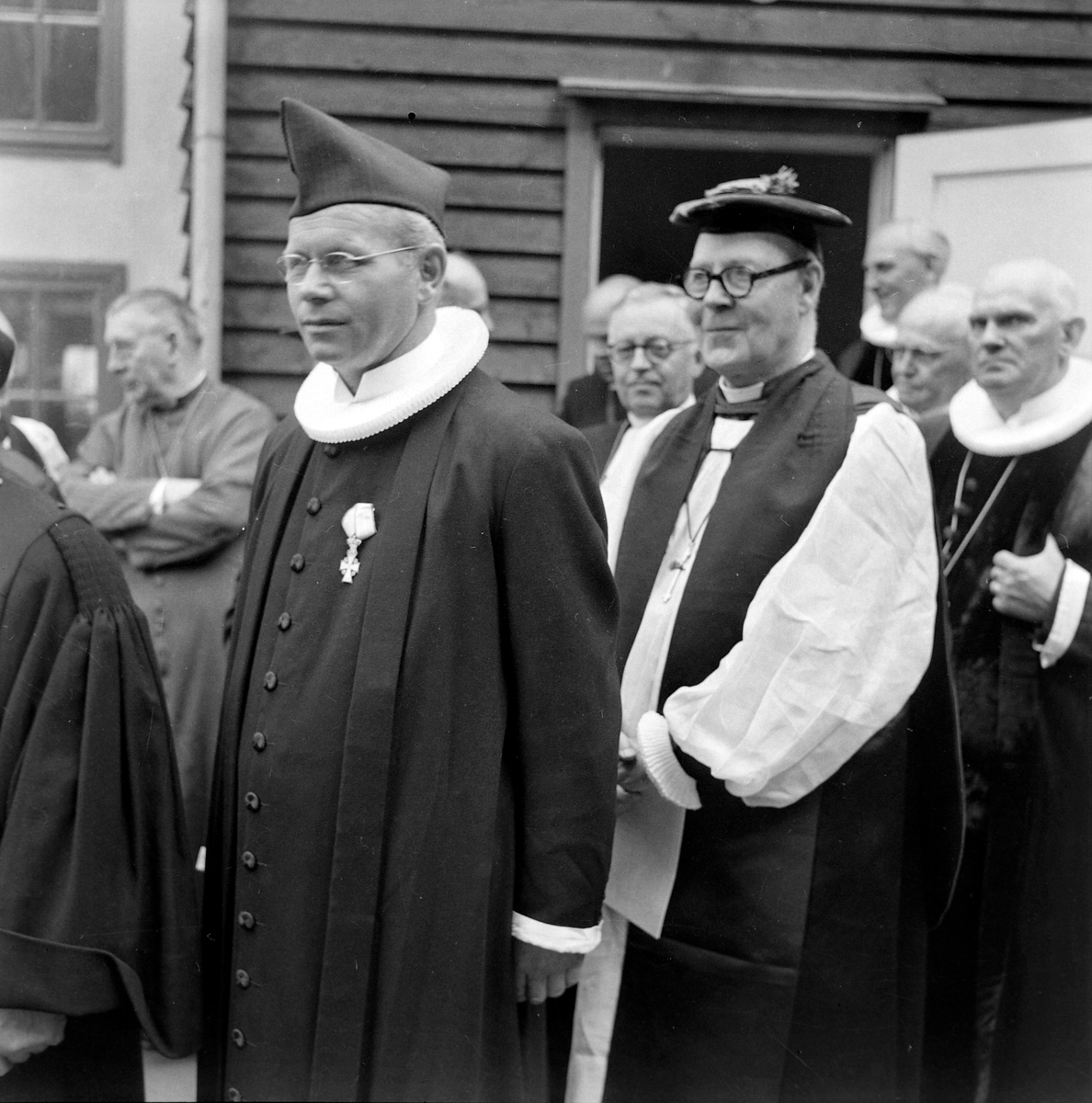 Kirkejubileet 1953. Presteprosesjon og samling på Vestfrontplassen