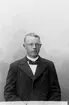 J K Hellgren; Ingår i porträttsamlingen från Knut Wallins ateljé.