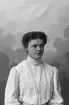 Greta Lindholm; Ingår i porträttsamlingen från Knut Wallins ateljé.