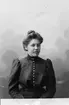 Anna Olsson; Ingår i porträttsamlingen från Knut Wallins ateljé.