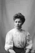 Elida Söderqvist; Ingår i porträttsamlingen från Knut Wallins ateljé.