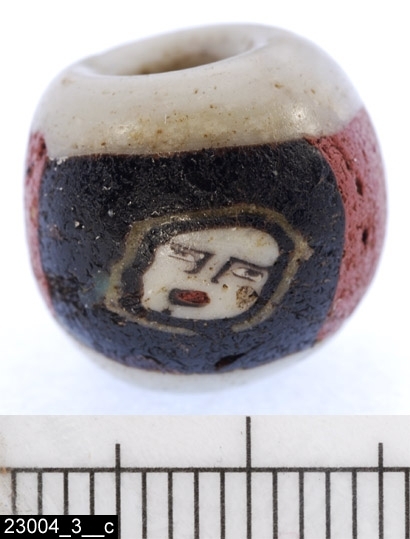 Arkeologiska fynd från Åsen, Kolbäck. 
Undersökt 1968-1970. 