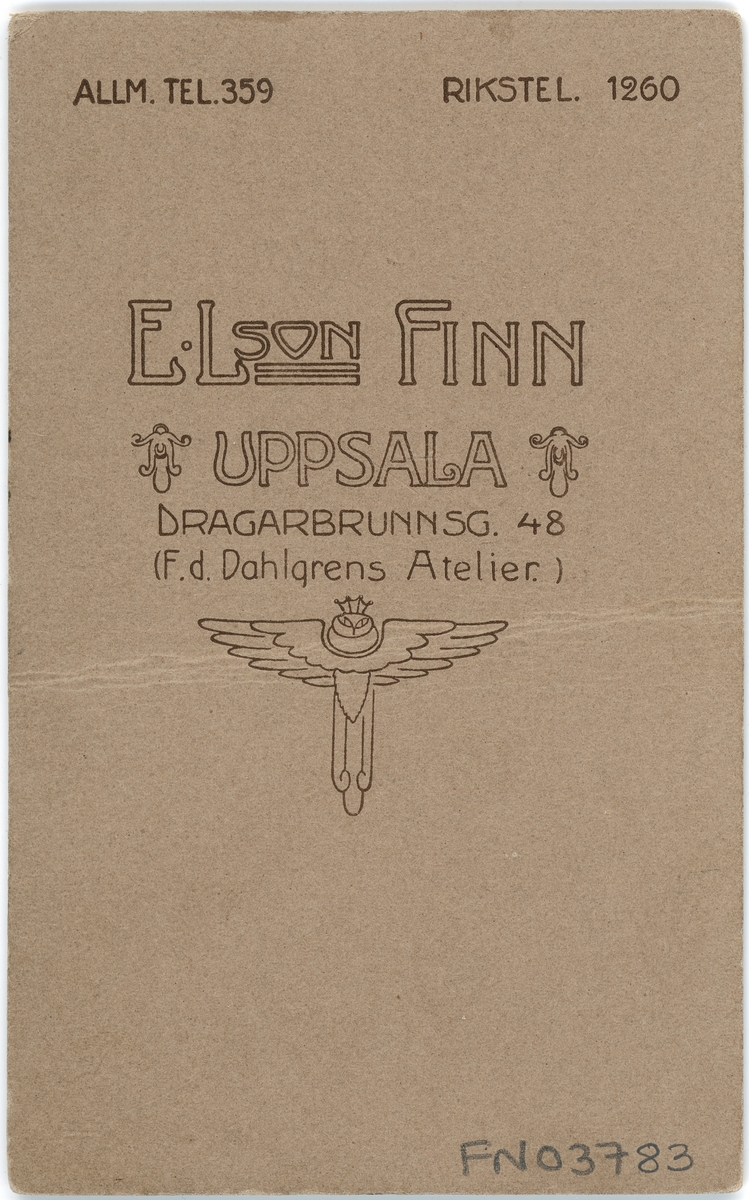 Kabinettsfotografi - kvinna, Uppsala 1917