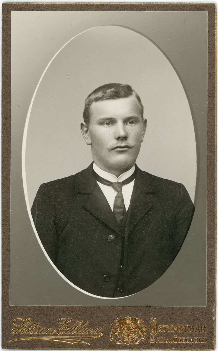 Kabinettsfotografi - man, Östhammar
