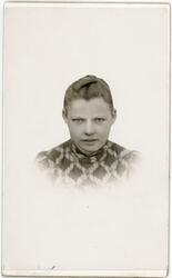 Kabinettsfotografi - kvinna, Uppsala