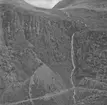 Trollstigen med vattenfallet. Norge 1946.